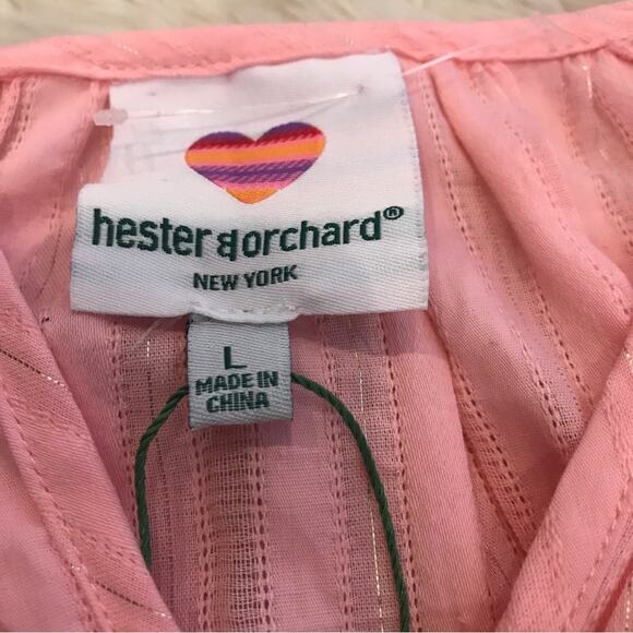 Hester and Orchard slight v neck with Pom detail and silver threading NWT - Picture 4 of 7